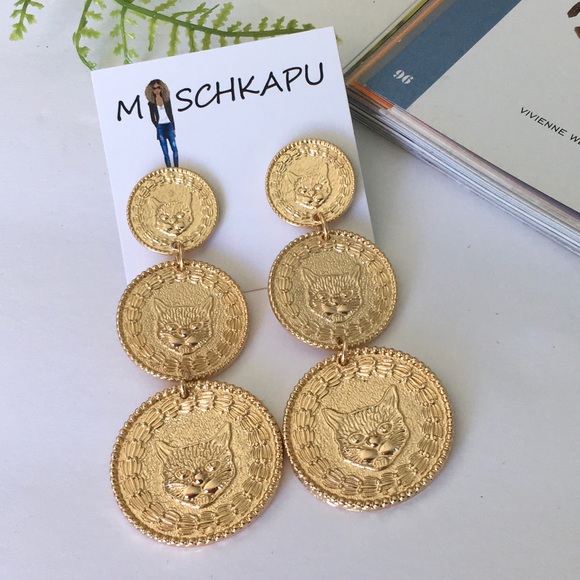 GOLD STATEMENT LION HEAD COIN DROP EARRINGS (D8) - Picture 3 of 5